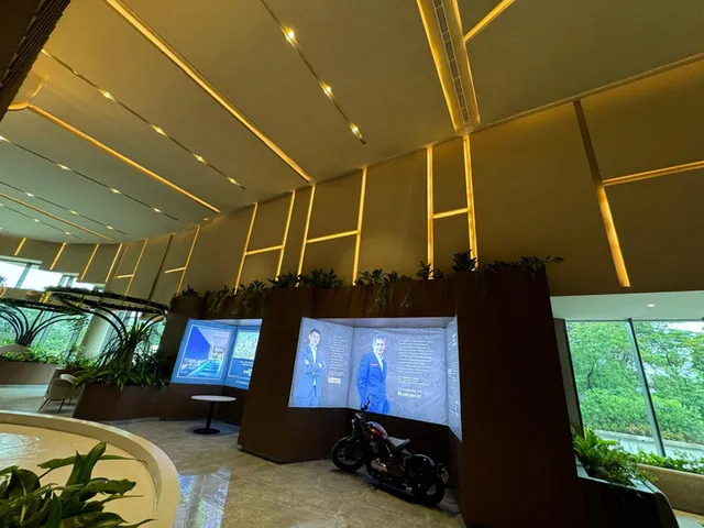 Presentation wall with warm cove lighting